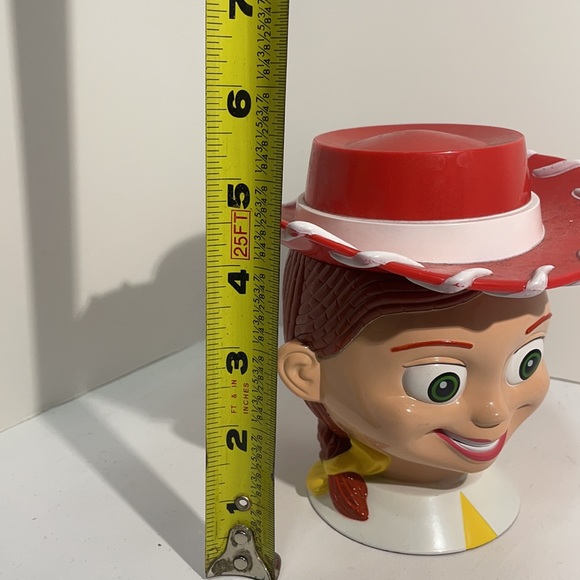 Jessie "Toys Story2" Mug Flip up Hat! exclusive from Disney on Ice! - Picture 8 of 8